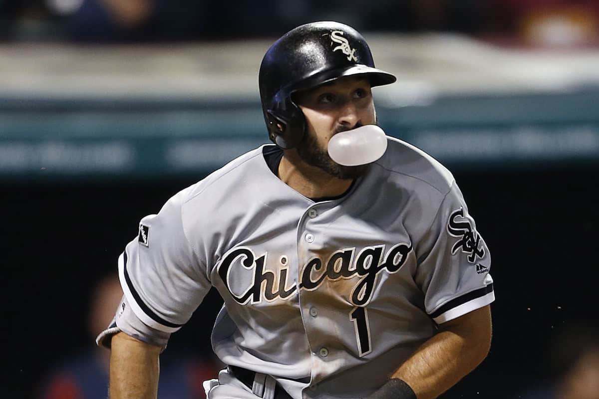 Why do Baseball Players Chew Gum